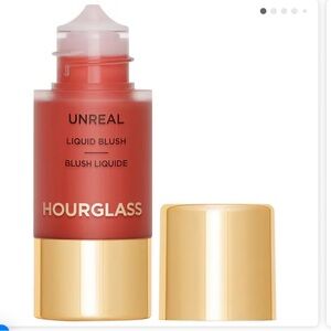NEW Hourglass
Unreal Liquid Blush Color: Imagine - rich terracottaNEW